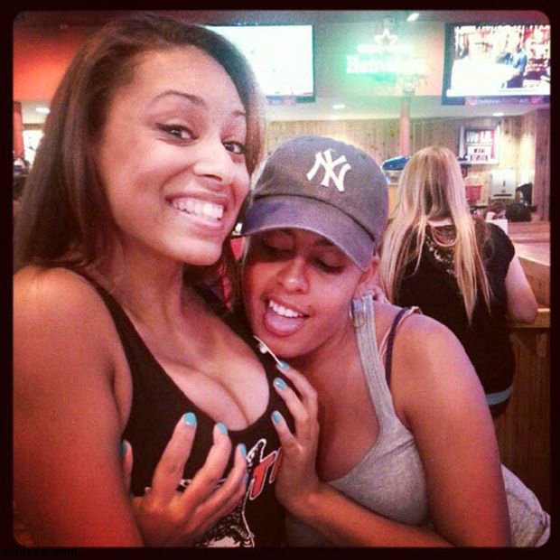 Hooters Girls on Instagram (69 pics)
