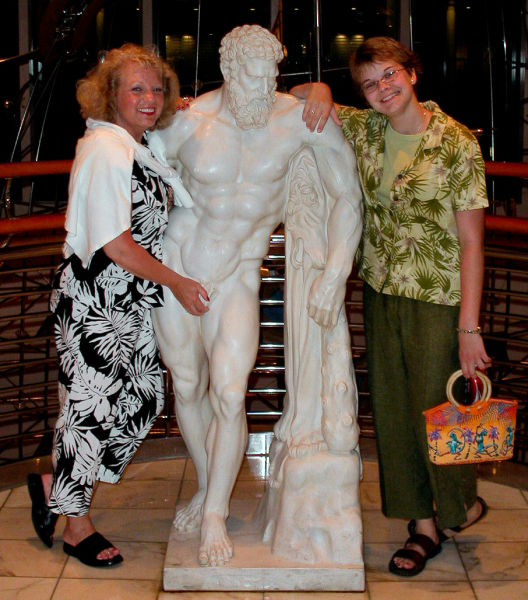Fun with Statues. Part 2 (73 pics)