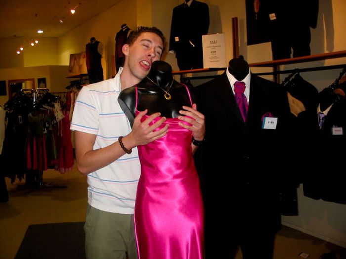 Fun with Statues. Part 2 (73 pics)