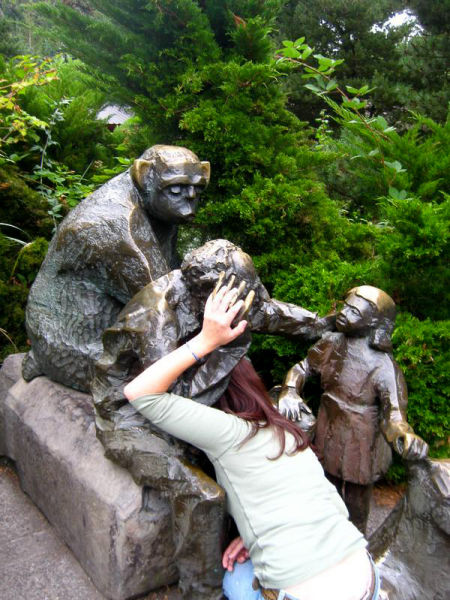 Fun with Statues. Part 2 (73 pics)