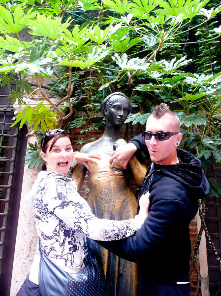 Fun with Statues. Part 2 (73 pics)