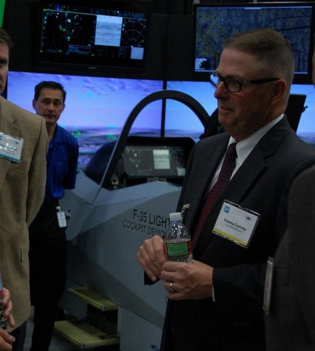 F-35 Flight Simulators (27 pics)
