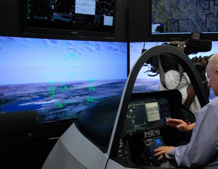 F-35 Flight Simulators (27 pics)
