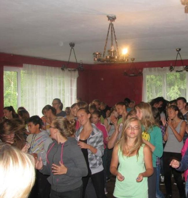Bizarre Initiation Ceremony at Polish School  (30 pics)