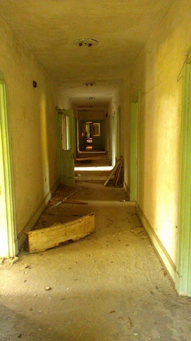 Abandoned Hospital in Maryland (134 pics)