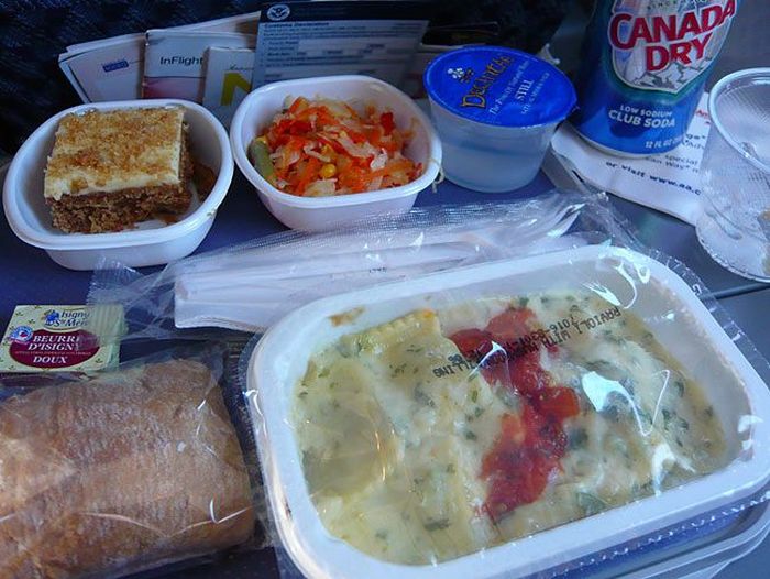 Airline Food (22 pics) Airline Food (22 pics)