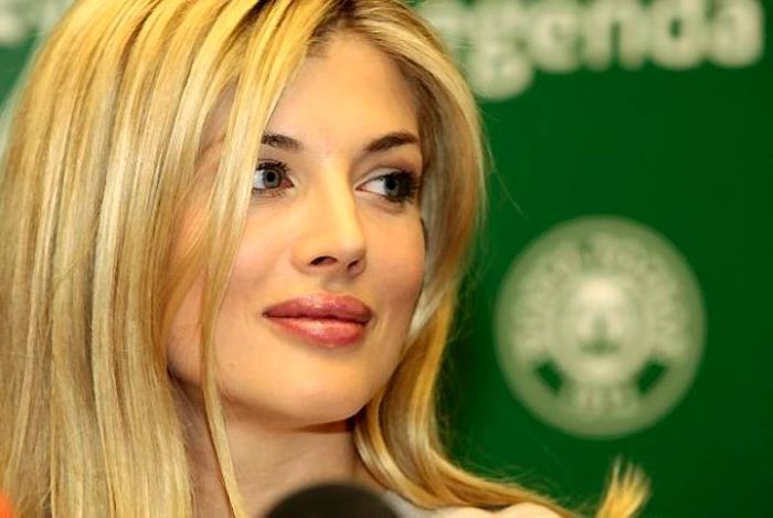 Izabella Lukomska-Pyzalska (24 pics)