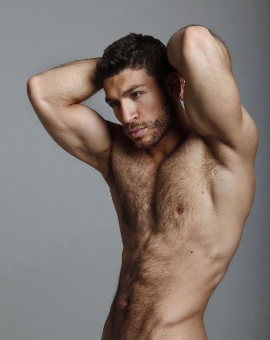 These Men Look Good (100 pics)