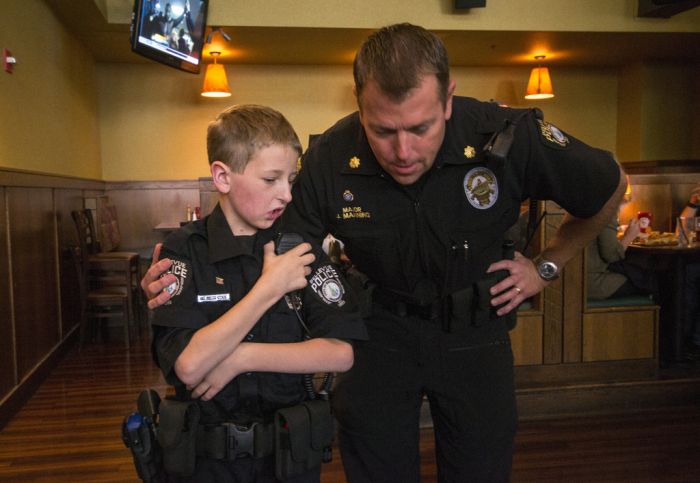 His Wish Came True (42 pics)