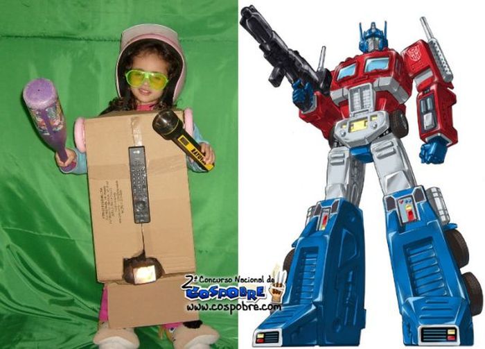 Hilarious Budget Cosplay Costumes (63 pics)