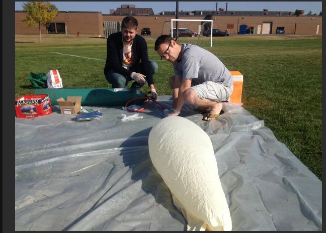 Weather Balloon Project (11 pics)