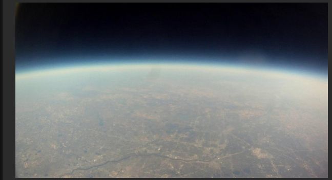 Weather Balloon Project (11 pics)