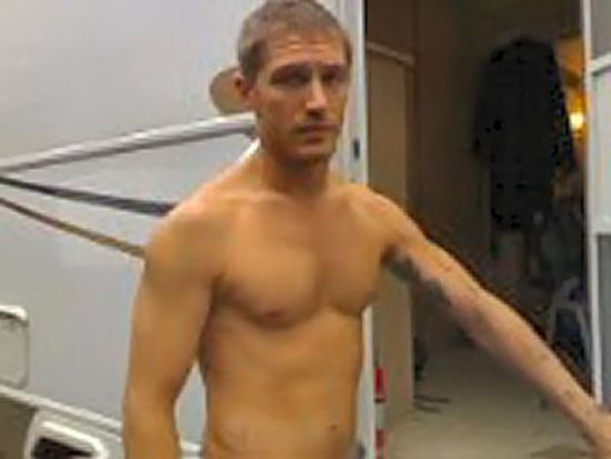 Tom Hardy's Old Myspace Profile Images (42 pics)
