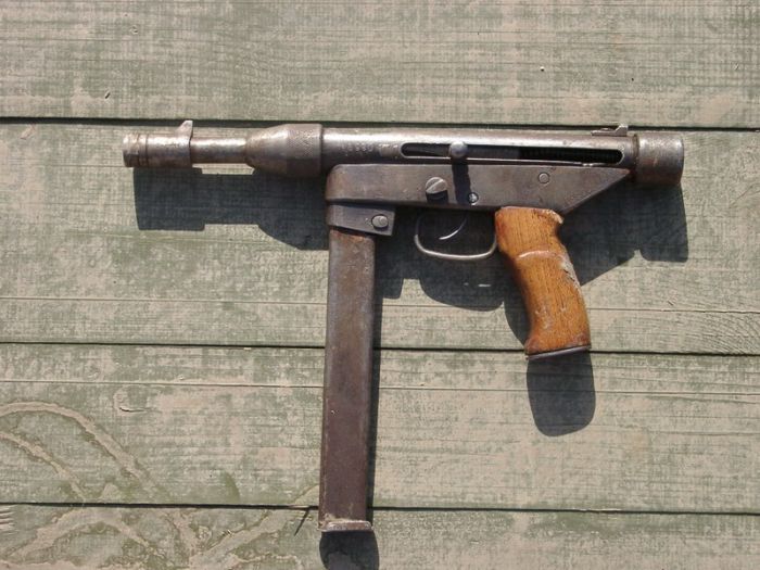 Self-Made Firearms (15 pics)