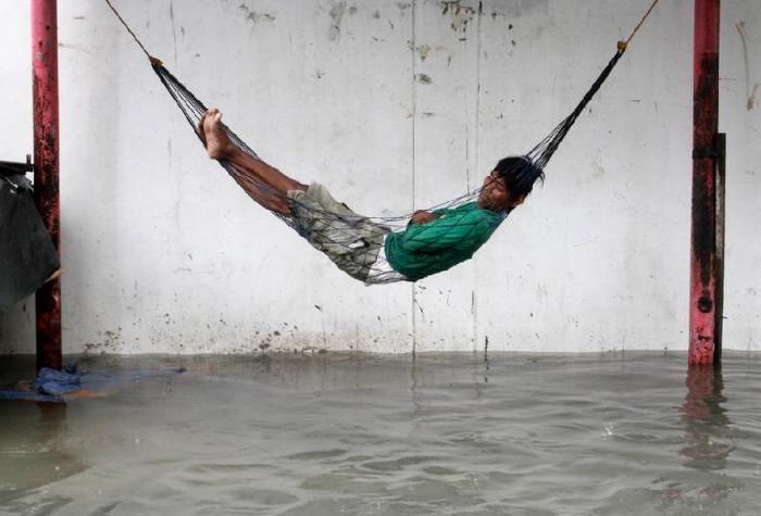 Bad Weather (33 pics)