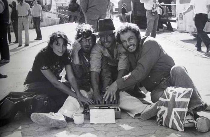 Behind the Scenes Photos of “Raiders of the Lost Ark” (31 pics)