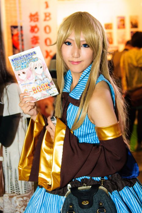Girls from Tokyo Game Show 2012 (51 pics)