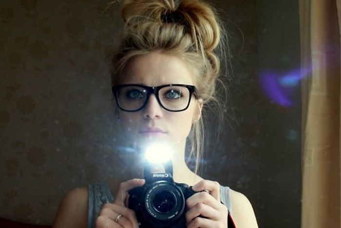 Beautiful Girls Take Photos of Themselves (40 pics)