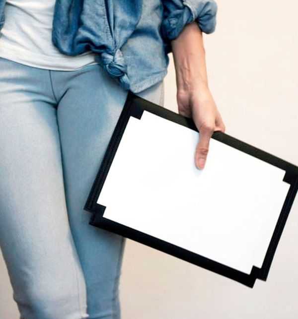 8bit iPad Sleeve (4 pics)