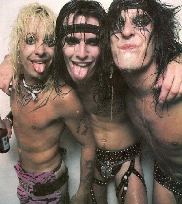 Tommy Lee In The '80s (50 pics)