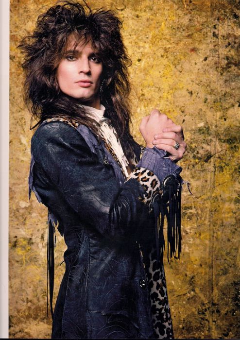 Tommy Lee In The '80s (50 pics)