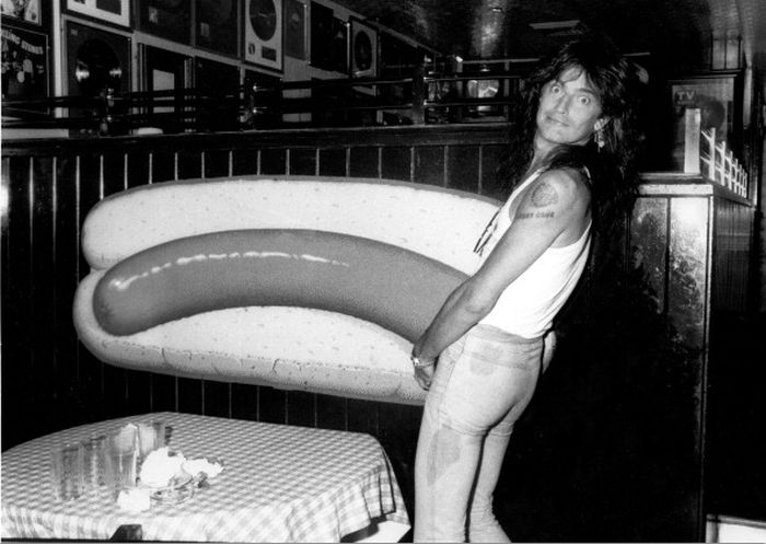 Tommy Lee In The '80s (50 pics)