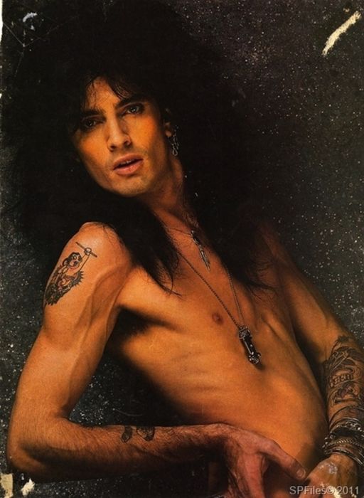 Tommy Lee In The '80s (50 pics)