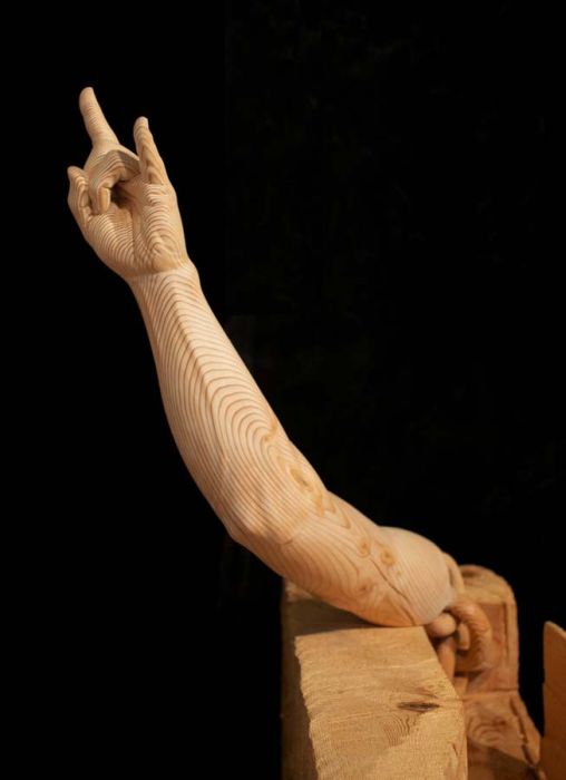 Wooden Sculptures (36 pics)