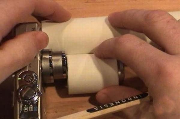 Camera with a Peephole (7 pics)