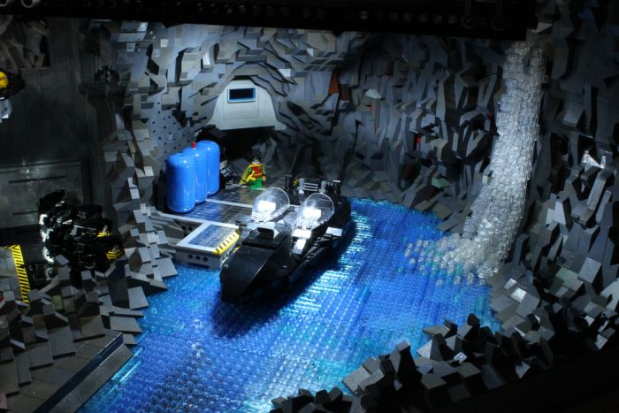 Epic LEGO Batcave (32 pics)