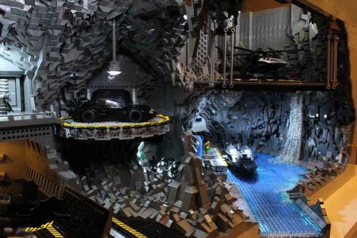 Epic LEGO Batcave (32 pics)