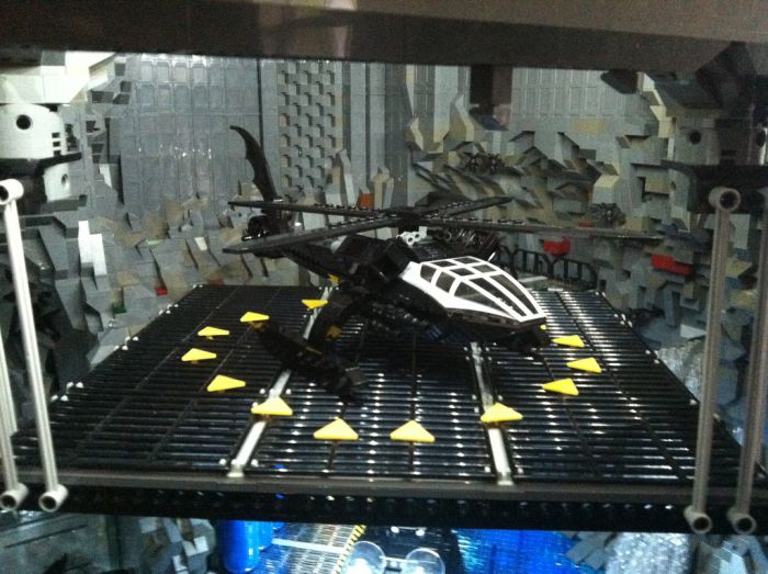 Epic LEGO Batcave (32 pics)