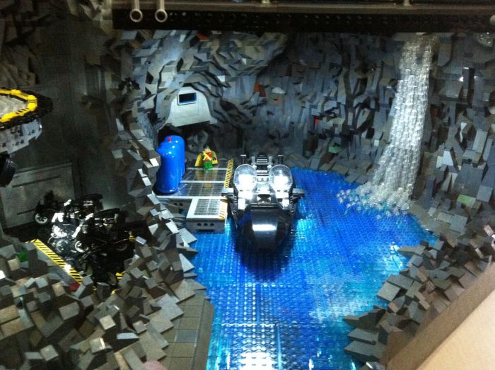 Epic LEGO Batcave (32 pics)