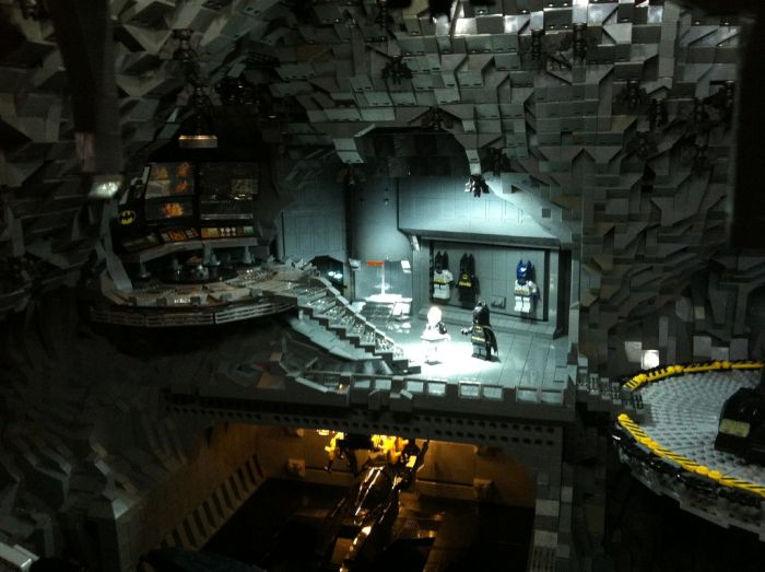 Epic LEGO Batcave (32 pics)