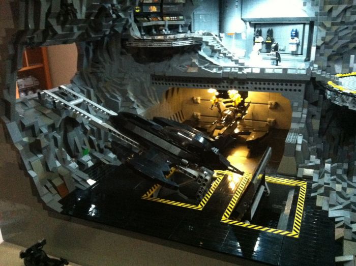 Epic LEGO Batcave (32 pics)