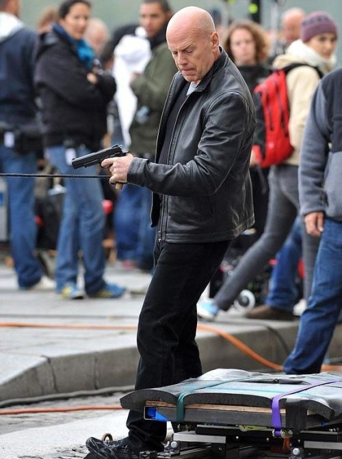 On the Set of "Red 2" Movie (13 pics)