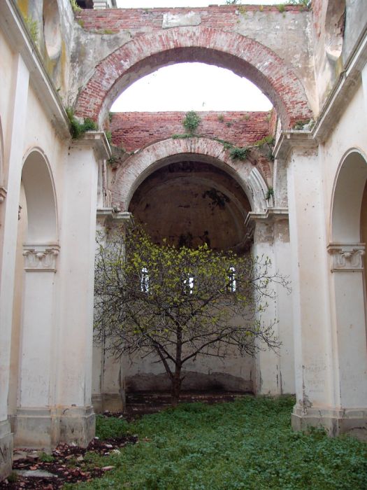 Abandoned Places (70 pics)
