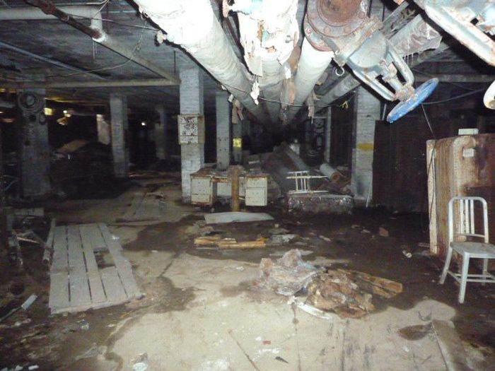 Abandoned Places (70 pics)