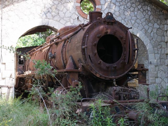 Abandoned Places (70 pics)