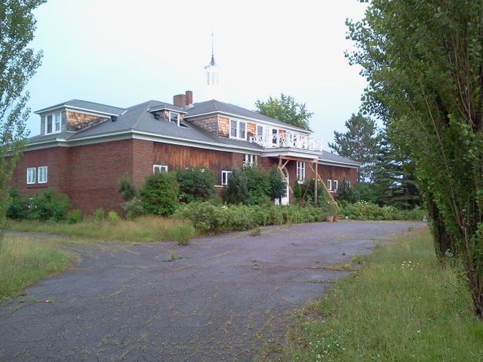 Abandoned Places (70 pics)