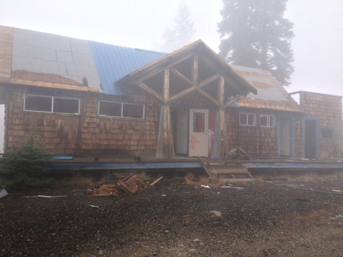 Abandoned Places (70 pics)