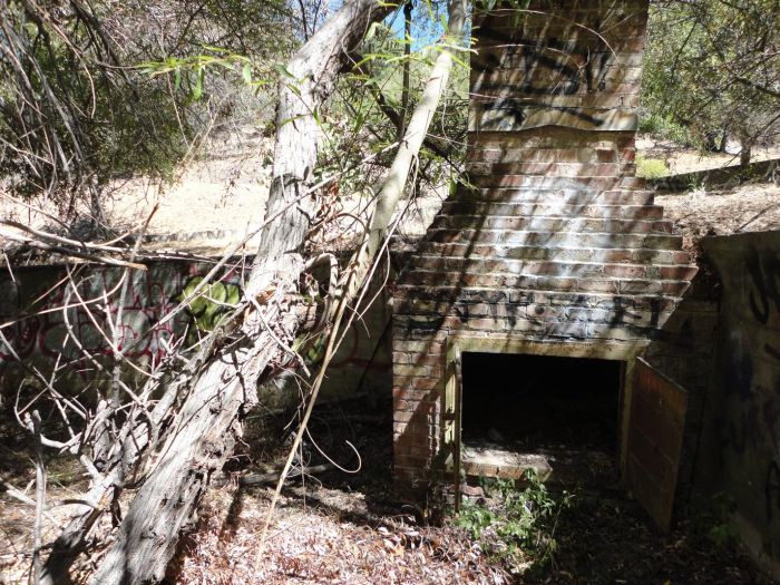 Abandoned Places (70 pics)