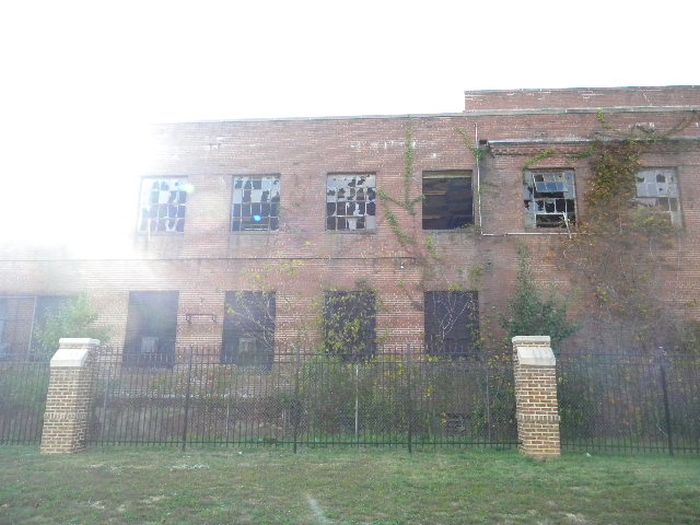 Abandoned Places (70 pics)