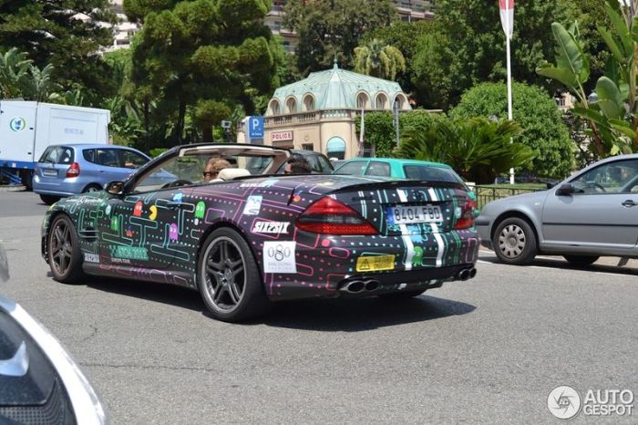 Mercedes-Benz SL 65 AMG of Pacman Fan (4 pics)