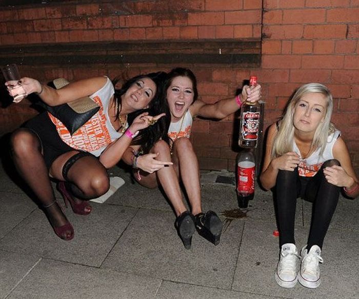 Manchester Students Dressed as Pimps and Hoes (39 pics)