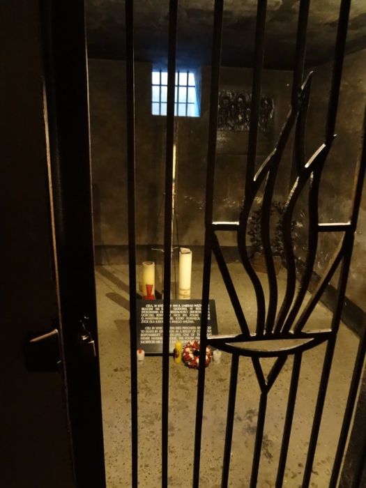 Auschwitz Concentration Camp (40 pics)