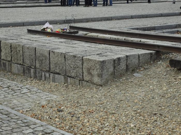 Auschwitz Concentration Camp (40 pics)