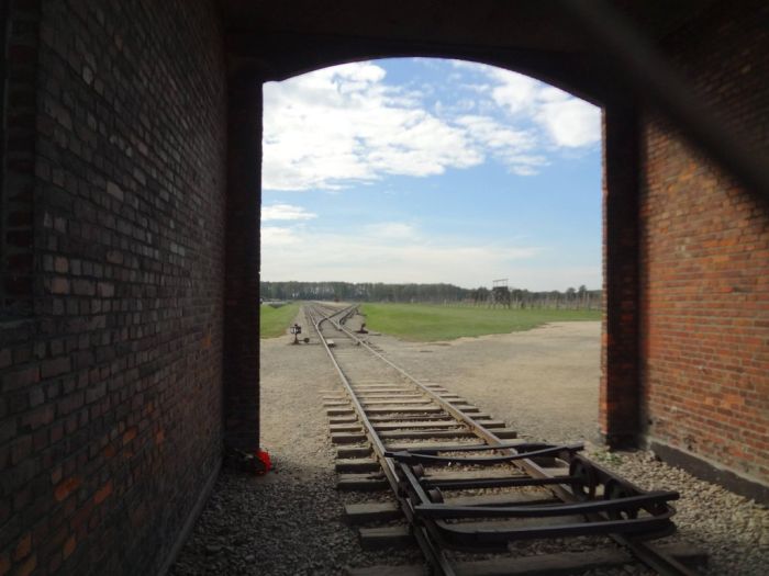 Auschwitz Concentration Camp (40 pics)