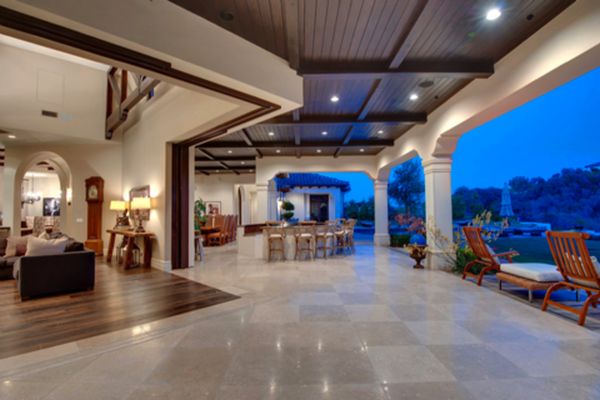 A New Mansion of Britney Spears (30 pics)