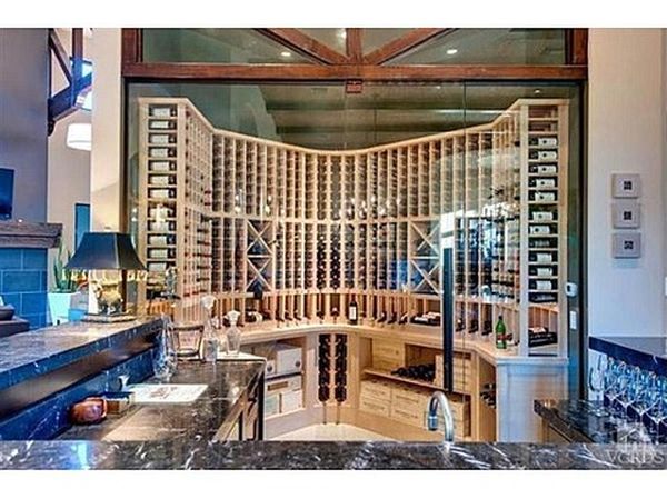 A New Mansion of Britney Spears (30 pics)